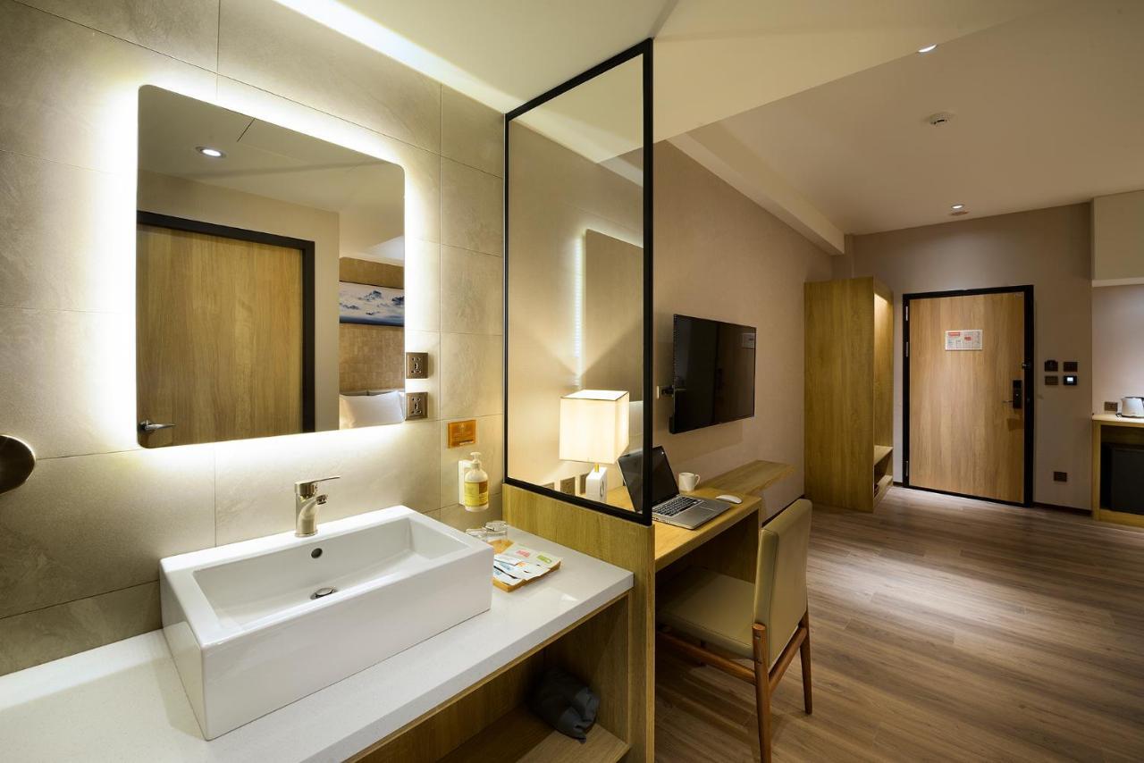 Joyfultel Hotel Guishan Buitenkant foto